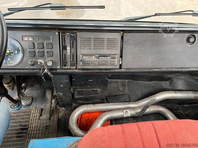 Furgón volquete trilateral MERCEDES-BENZ LPK 813 Meiller Oldtimer