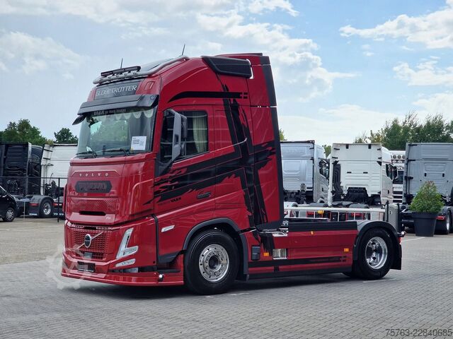Standard-SZM Volvo FH 13.500 Aero Globetrotter XL 4x2 - New - Full...