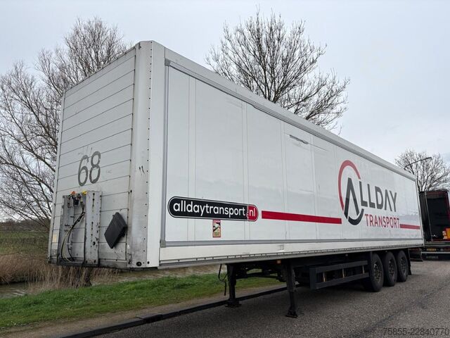 Walizka Schmitz SKO 24 3-Axle Box / SAF Axles / Discbrakes / Li...