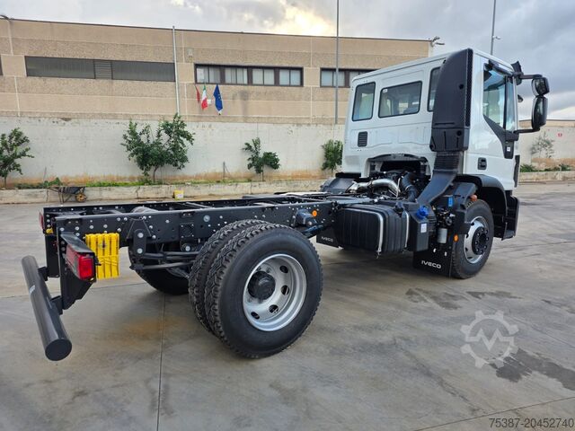 șasiu camion iveco EuroCargo E