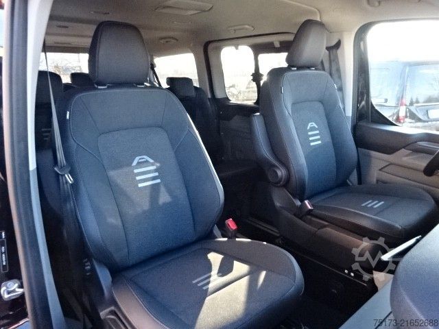 Minibus FORD Tourneo Custom 320L1 Active 4x4 AHK Stndhzg iACC