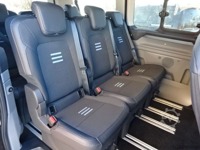 Minibus FORD Tourneo Custom 320L1 Active 4x4 AHK Stndhzg iACC