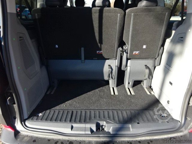 Minibus FORD Tourneo Custom 320L1 Active 4x4 AHK Stndhzg iACC