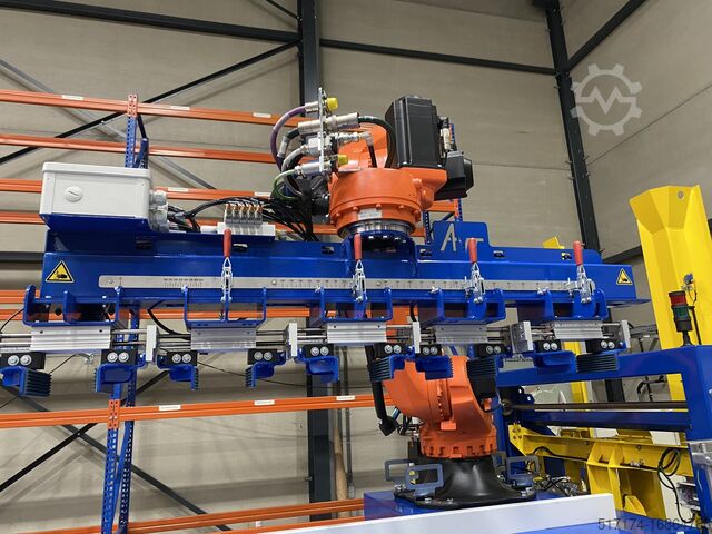 Industriële robot KUKA KR120 palletizer (nearly new)