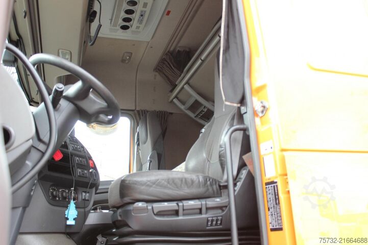 Italautó italáruszállító Daf XF  26.440 Getränkewagen AHK Gabelstapler Haltung