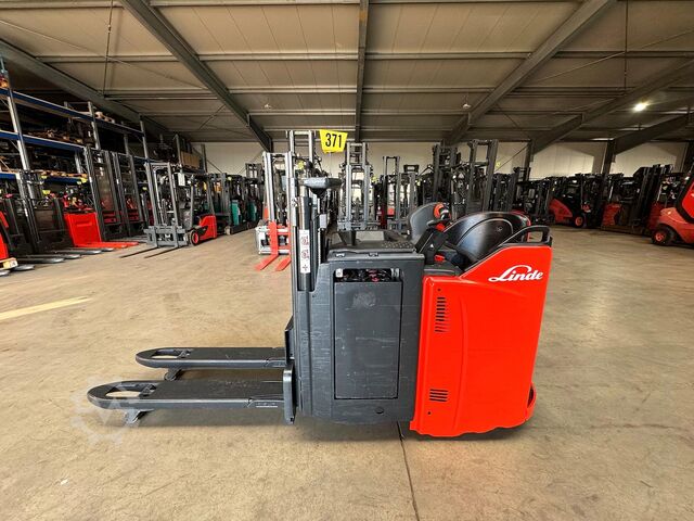 Chariot élévateur Linde D 12 HPSP [ID: 371]