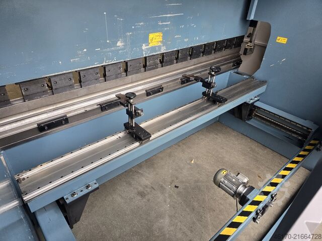 Abkant presă DURMA AD-R 30135