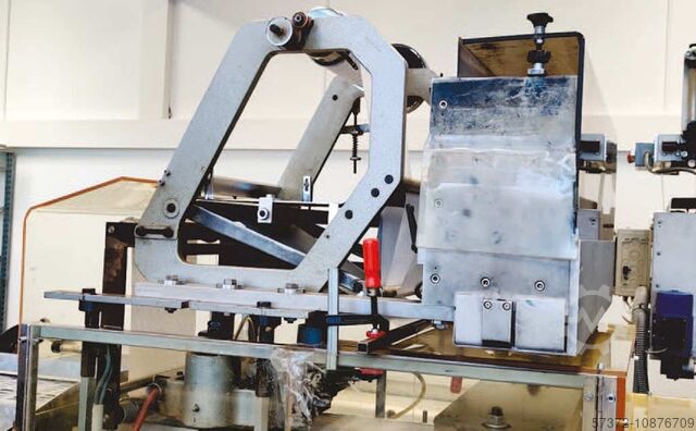 Termoformaciona mašina Dixie-Union DV 2000