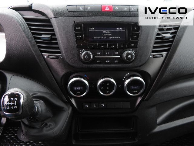 Furgão fechado IVECO Daily 35C16 Koffer/LBW Klima, Zwillingsreifen