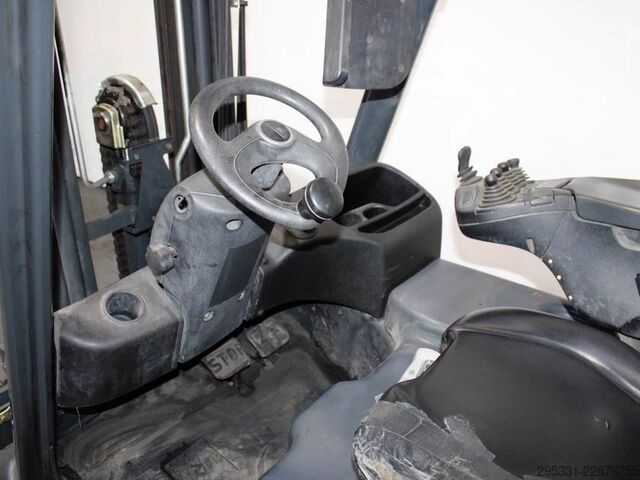 Ηλεκτρικό περονοφόρο 3 τροχούς Linde E 14-02  386
