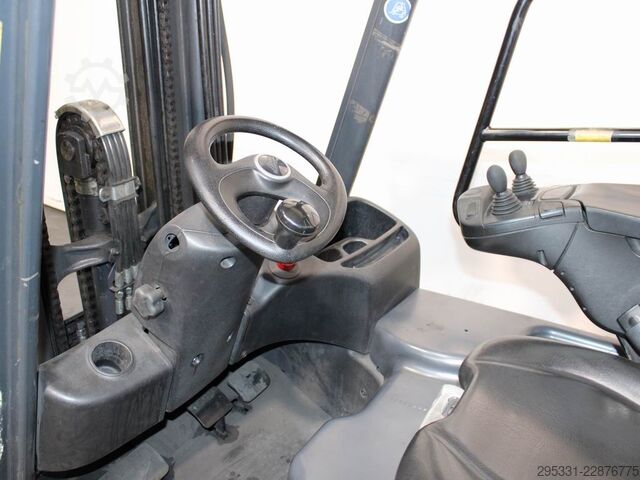 Elektrický 4kolový vysokozdvižný vozík Linde E 20 PL-02 386