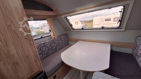 Karavan Niewiadow N-Cross-DS