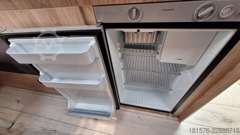 Karavan Niewiadow N-Cross-DS