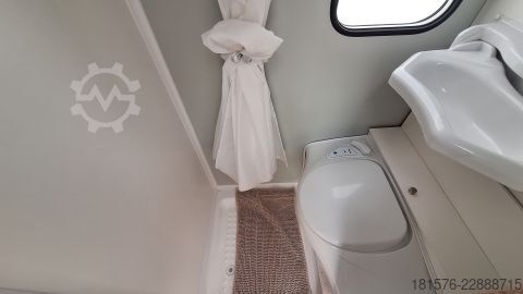 Karavan Niewiadow N-Cross-DS