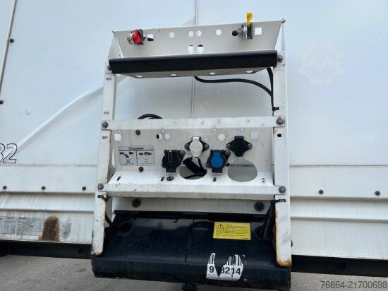 Semirremolque caja KRONE SE 1-ACHS DRY LINER KOFFERAUFLIEGER