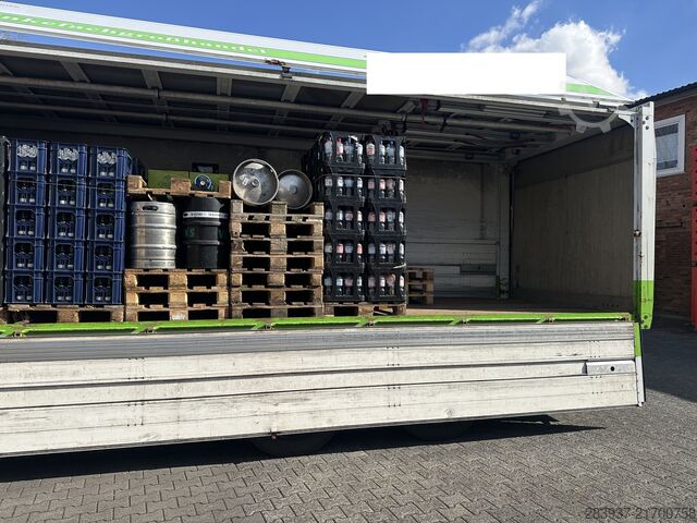 Ladbil med presenning IVECO Stralis AT