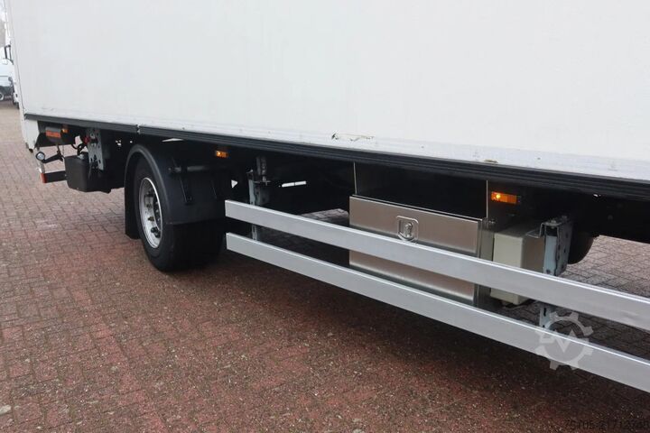 Standard tractor MAN TGM 15.290 Trekker + Heiwo city trailer geisole...