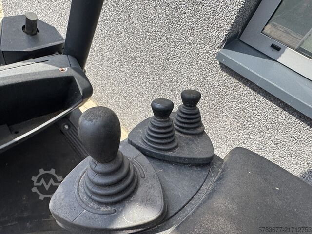 Linde H30D Duplex 375 3rd function VW Diesel 2003 LINDE H30D Duplo 375 3e Functie VW Diesel 2003