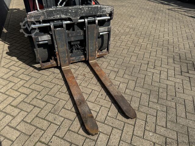 Linde H35D-02 Duplex 370 Freelift / Sideshift / Fork Positioner VW Diesel 2018 LINDE H35D-02 Duplo 370 Freelift / Sideshift / Vorkversteller VW Diesel 2018