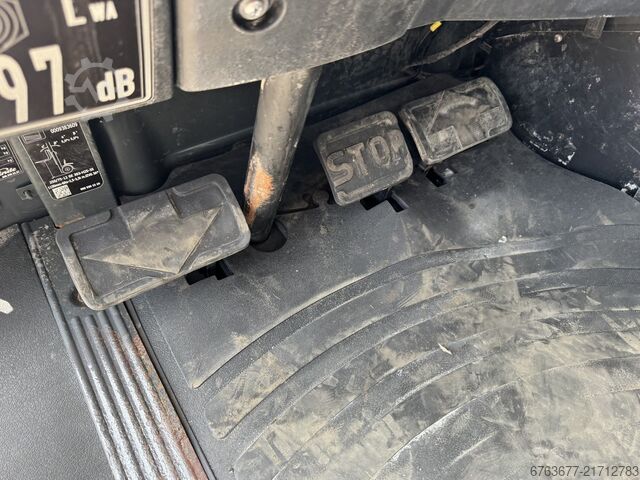 Linde H35D-02 Duplex 370 Freelift / Sideshift / Fork Positioner VW Diesel 2018 LINDE H35D-02 Duplo 370 Freelift / Sideshift / Vorkversteller VW Diesel 2018