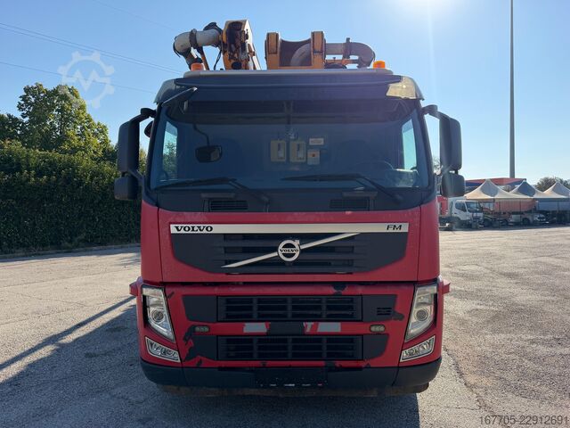  Volvo FM460