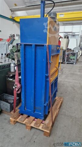 Ballepresser GERÜ Uni 8