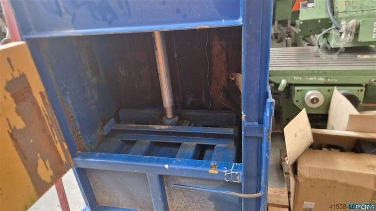 Ballepresser GERÜ Uni 8