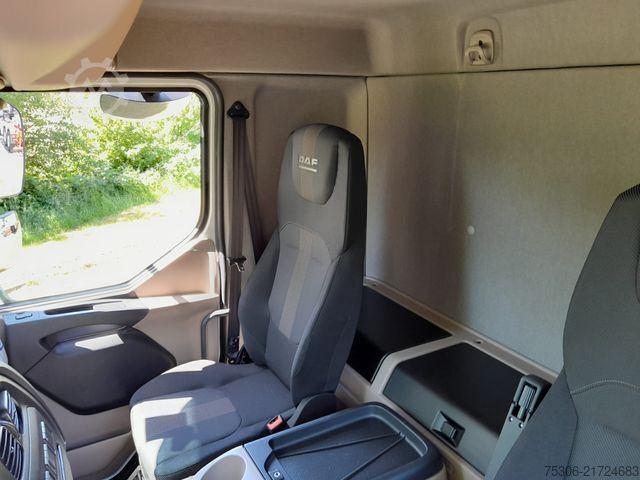 Φορτηγό μεταφοράς ποτών DAF FA XB 290 16t Swing-Board-Aufbau
