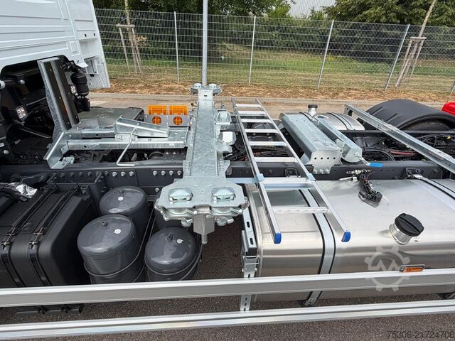 Φορτηγό εναλλασσόμενου αμαξώματος DAF FAN XG 480 Multiwechsler 1120-1320 Ladebordwand
