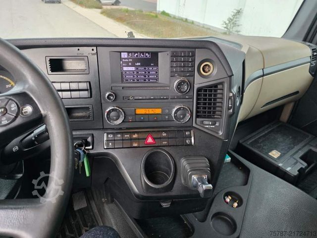 Samochód z wymienną zabudową MERCEDES-BENZ 2545 BDF, Multiwechsler,neue Injektoren+ Ölpumpe