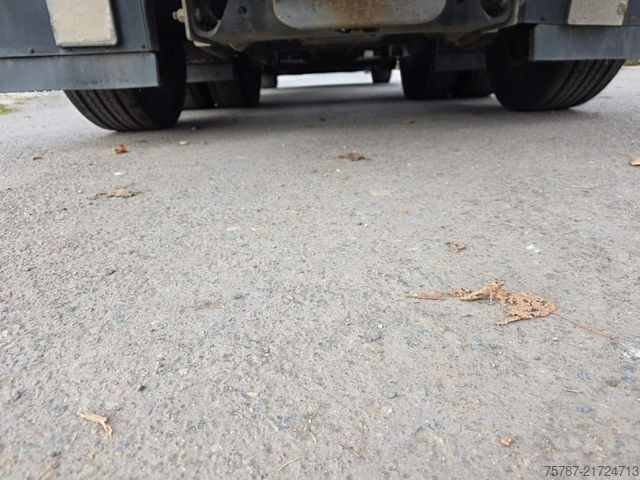 Samochód z wymienną zabudową MERCEDES-BENZ 2545 BDF, Multiwechsler,neue Injektoren+ Ölpumpe