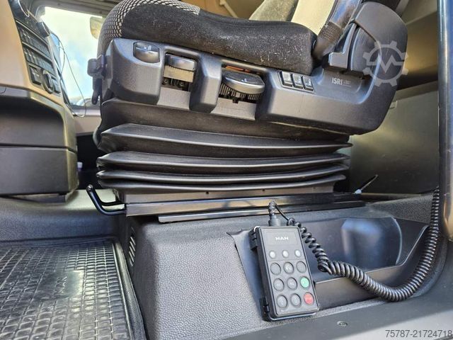 Standardowy ciągnik siodłowy MAN 18.500 TGX, Standklima, Euro 6m Standard