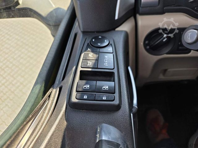 Standardowy ciągnik siodłowy MAN 18.500 TGX, Standklima, Euro 6m Standard