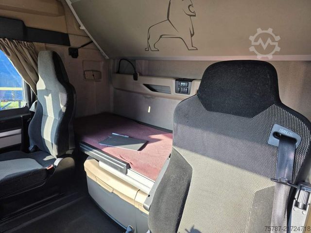 Standardowy ciągnik siodłowy MAN 18.500 TGX, Standklima, Euro 6m Standard