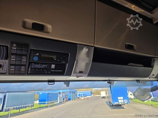 Standardowy ciągnik siodłowy MAN 18.500 TGX, Standklima, Euro 6m Standard