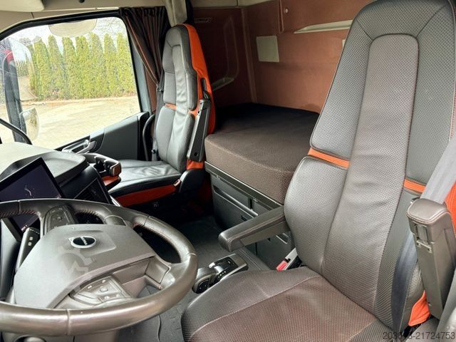 Standaard trekker VOLVO VOLVO FH750 6x4 Euro6 LL SZM Kipphydraulik