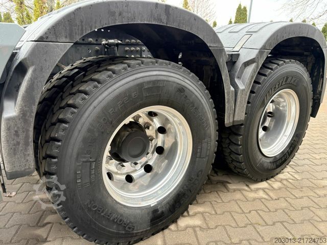 Standaard trekker VOLVO VOLVO FH750 6x4 Euro6 LL SZM Kipphydraulik