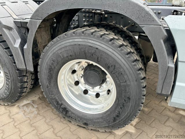 Standaard trekker VOLVO VOLVO FH750 6x4 Euro6 LL SZM Kipphydraulik