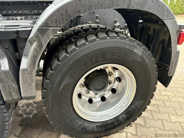 Standaard trekker VOLVO VOLVO FH750 6x4 Euro6 LL SZM Kipphydraulik