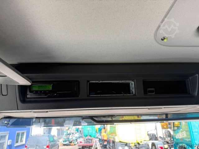 Driezijdige kipper SCANIA P 410 8x4 Dreiseitenkipper DAUTEL