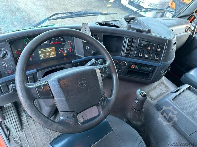 Macara montată pe camion Volvo FM 400  8x4 Pritsche E5 Schalter 