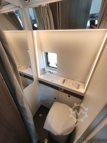 Autocamper VANTOURER Van 600 L , Aufstelldach,Längsbetten,Automatik