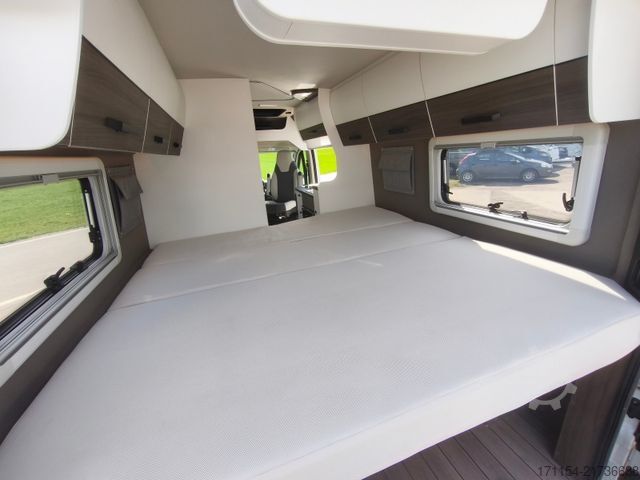 Autocamper VANTOURER Van 600 L , Aufstelldach,Längsbetten,Automatik