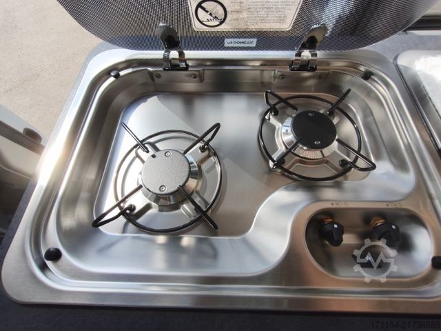 Autocamper VANTOURER Van 600 L , Aufstelldach,Längsbetten,Automatik