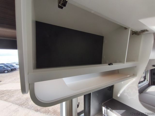 Autocamper VANTOURER Van 600 L , Aufstelldach,Längsbetten,Automatik