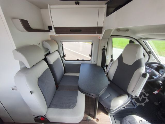 Autocamper VANTOURER Van 600 L , Aufstelldach,Längsbetten,Automatik