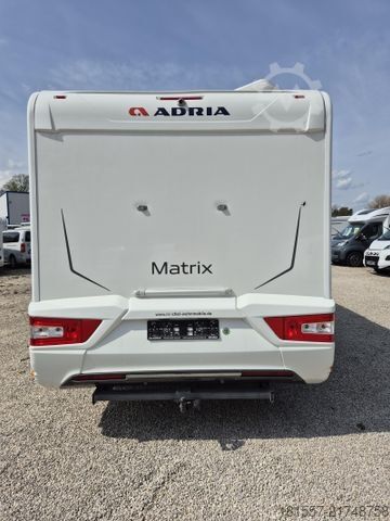Camping-car semi-intégré ADRIA Matrix Axess 670 SL Luftfederung hinten / Markis