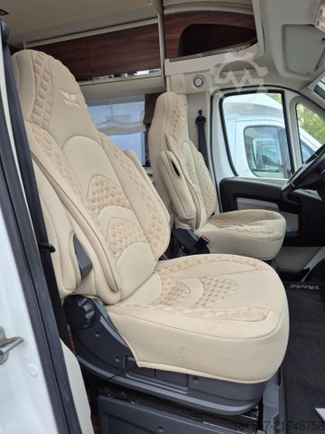 Camping-car semi-intégré ADRIA Matrix Axess 670 SL Luftfederung hinten / Markis