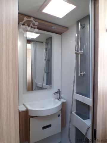 Camping-car semi-intégré BÜRSTNER Limited T IT 726 G Klima, Markise, SAT/TV