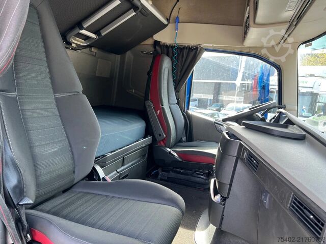 Standard-SZM Volvo FH 13.420 / Globetrotter / PTO / ADR